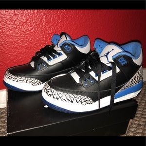 Jordan 3 Retro BG Sz 5 youth